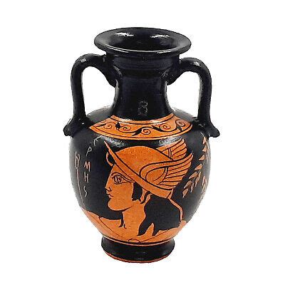 hermes vase antique.